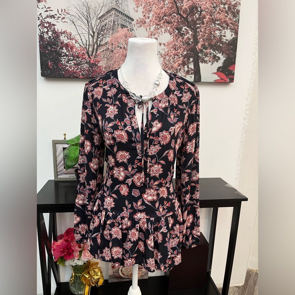 Loft Women’s Top Boho Blouse Size S Floral Long Sleeve Ruffle Hem Tie Neck